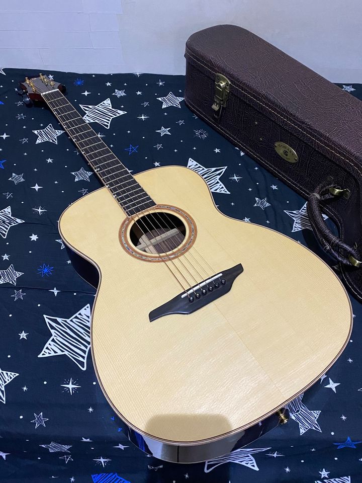 Gomans 000-S18 雲杉/玫瑰木 全單板手工木吉他 9.9成新